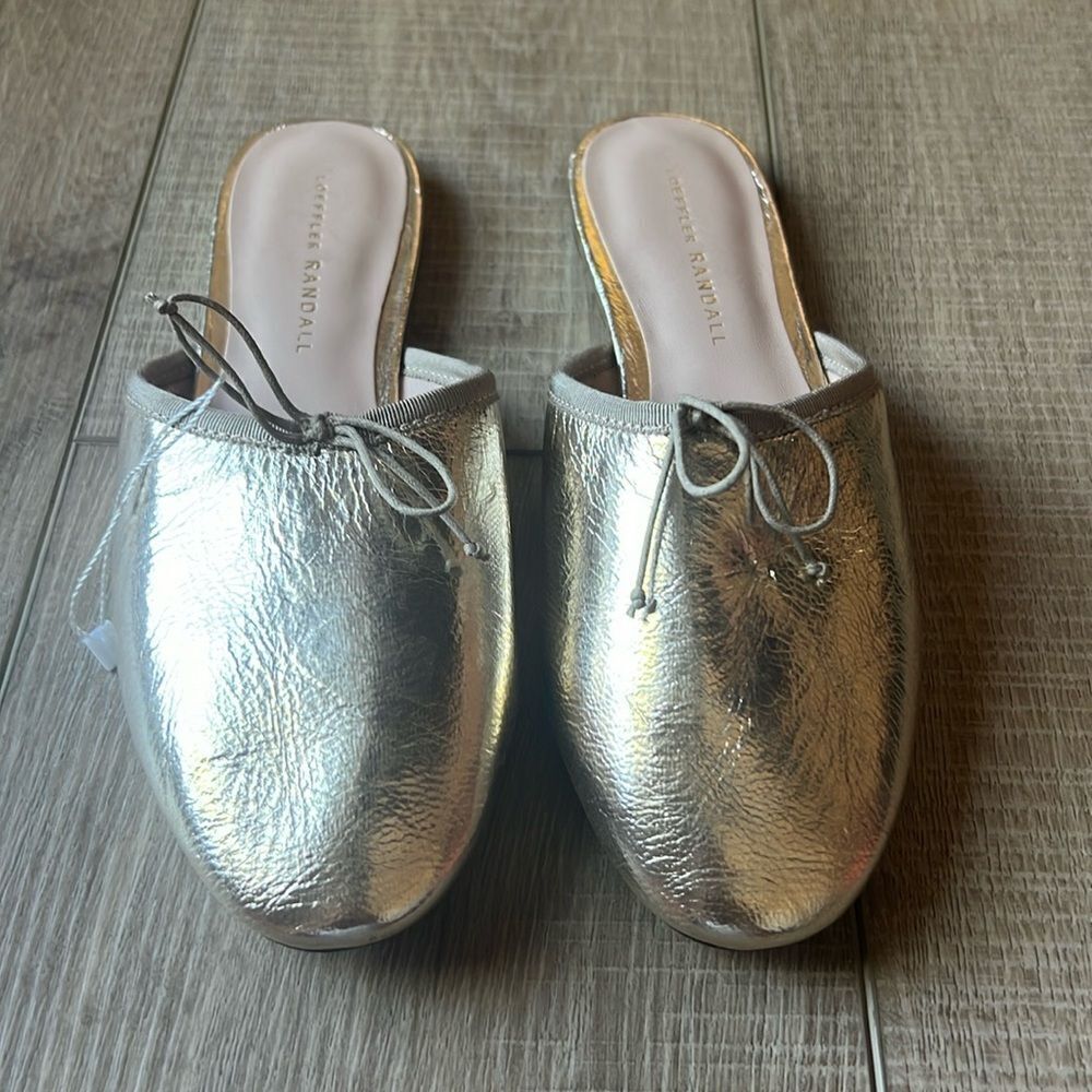 Loeffler Randall Paola Mule Soft Gold Leather Ballet Flat US 7
Loeffler Randall - Picture 2 of 9